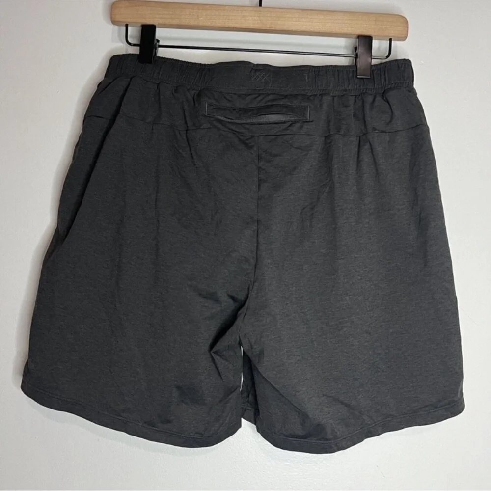 Rhône Black Mako Shorts M